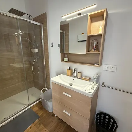 L'etape Des Jacquets - D'allier Couette-café *