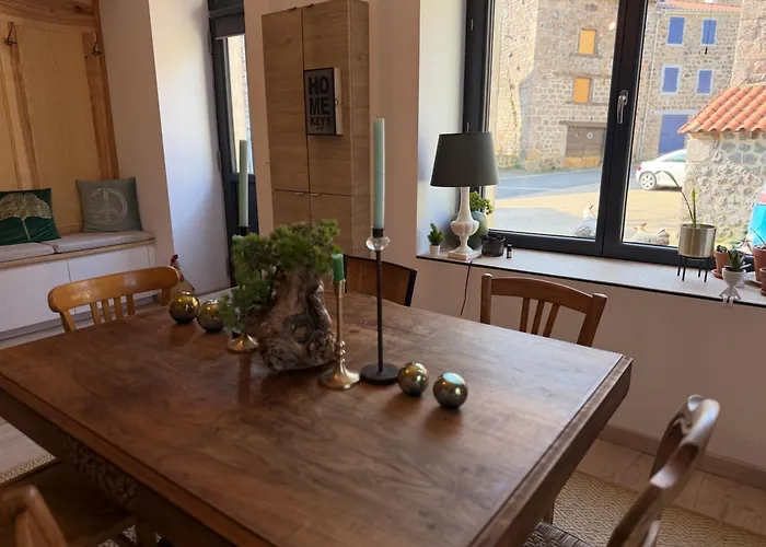 Couette-café L'etape Des Jacquets - D'allier *